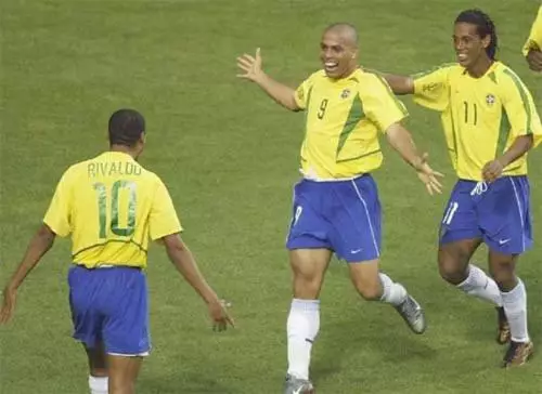 C罗依然保 C罗依然保