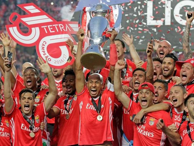 第一次是在 第一次是在